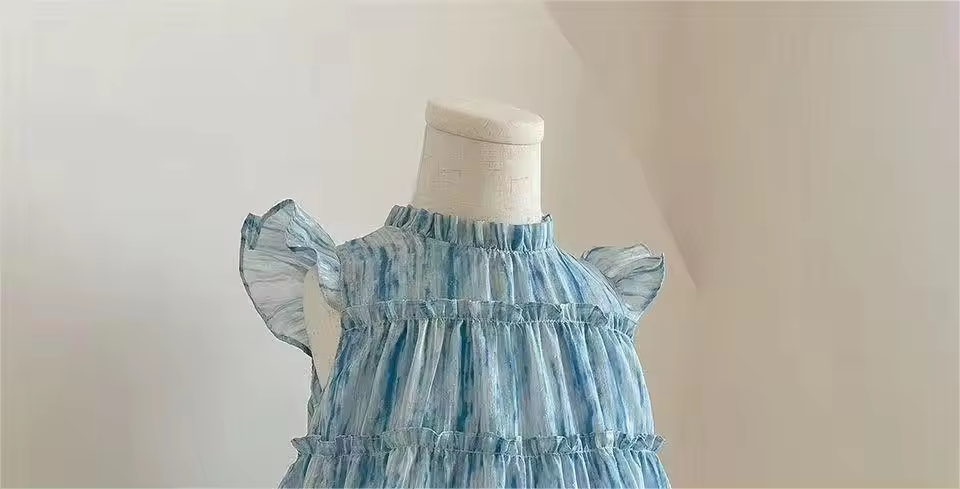 Small Fly Sleeve Dress Summer Cake Skirt Childrens Girl - Image 3